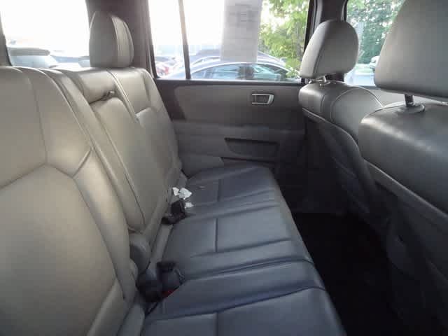 Thumbnail: 2013 Honda Pilot - 11