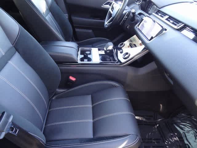 Thumbnail: 2021 Land Rover Range Rover Velar - 14