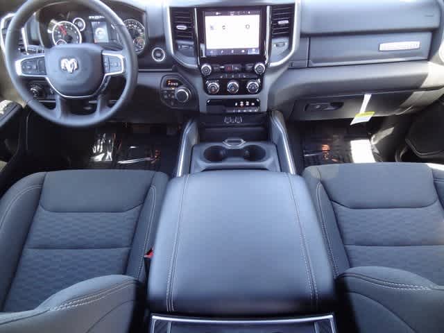 Thumbnail: 2025 RAM 1500 - 10