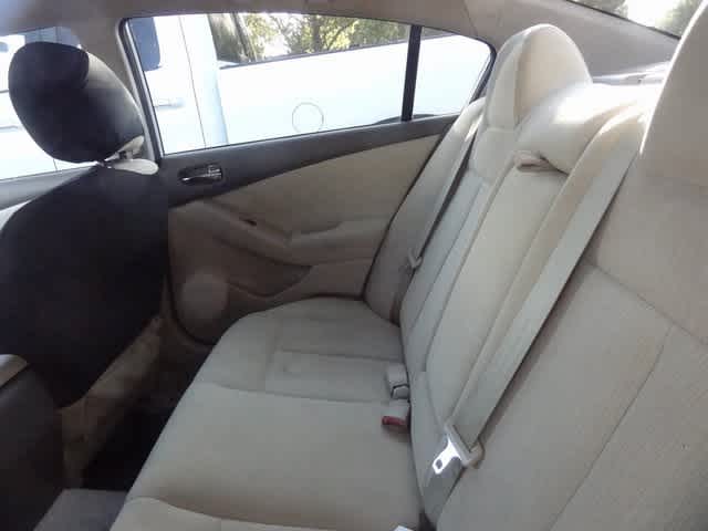 Thumbnail: 2012 Nissan Altima - 8