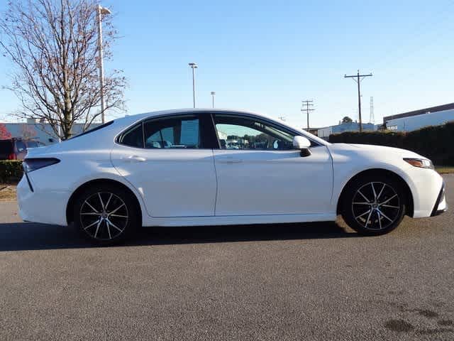 Thumbnail: 2023 Toyota Camry - 4