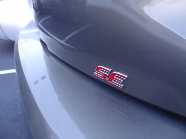 Thumbnail: 2019 Toyota Corolla - 16