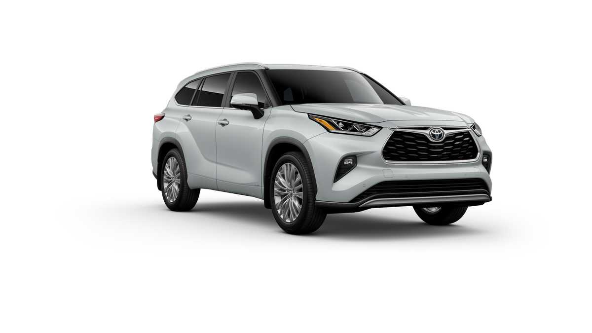 Thumbnail: 2025 Toyota Highlander - 15