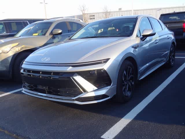 Thumbnail: 2025 Hyundai Sonata - 1