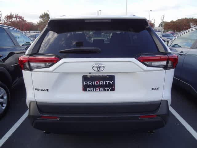 Thumbnail: 2023 Toyota RAV4 - 5