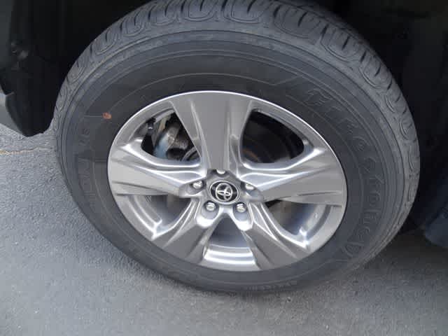 Thumbnail: 2025 Toyota RAV4 - 11