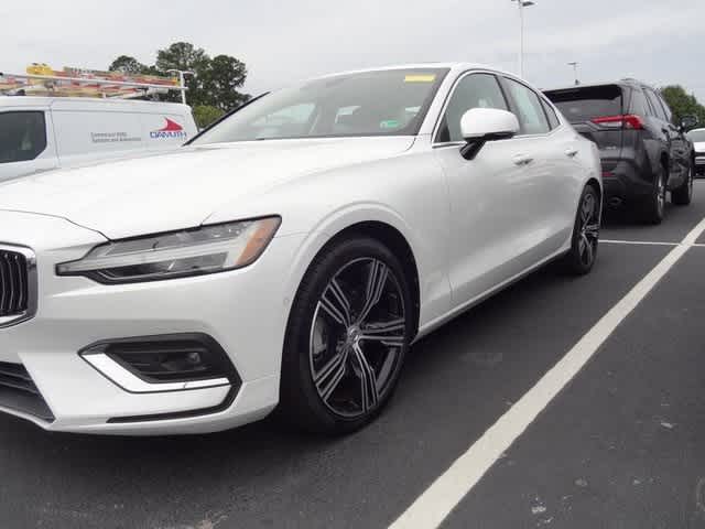 Thumbnail: 2021 Volvo S60 - 1