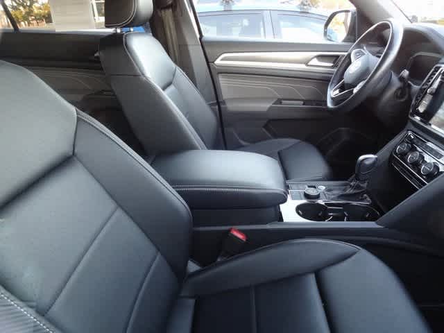 Thumbnail: 2023 Volkswagen Atlas - 9