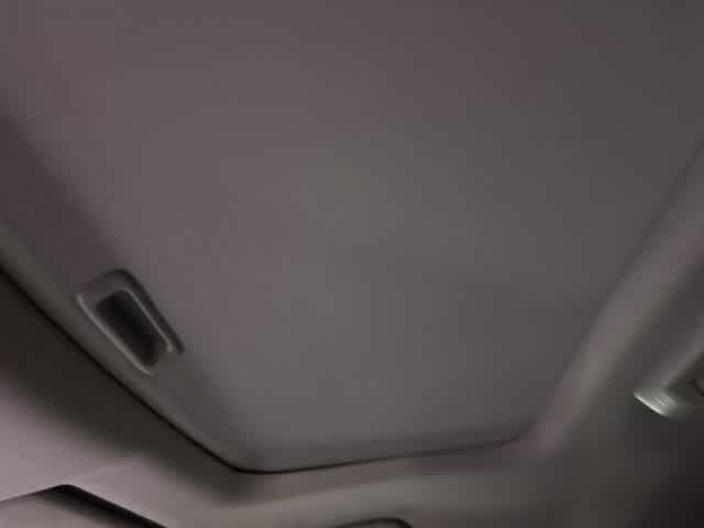 Thumbnail: 2017 Honda Pilot - 4