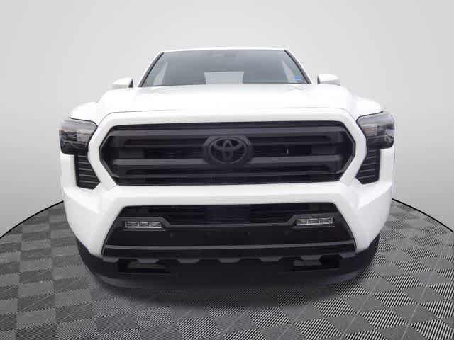 Thumbnail: 2024 Toyota Tacoma - 5
