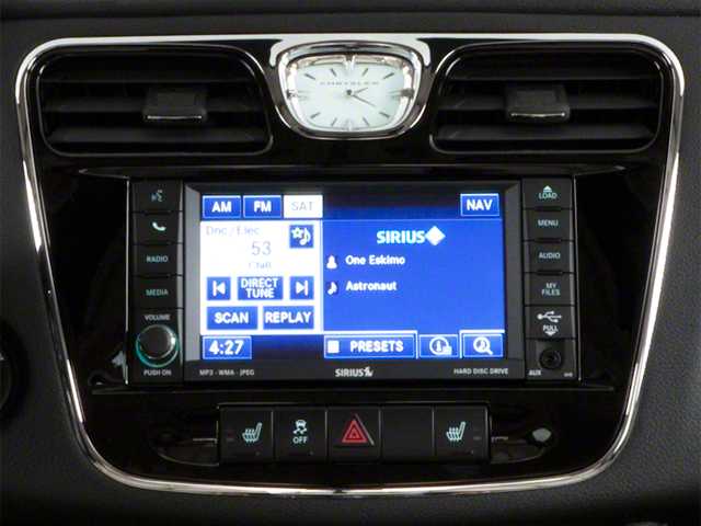 Thumbnail: 2013 Chrysler 200 - 7