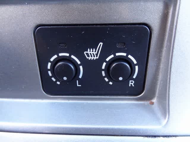 Thumbnail: 2013 Toyota Highlander - 14