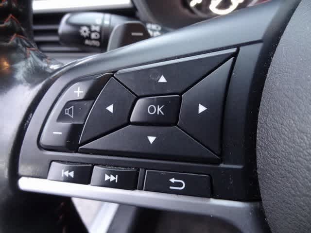 Thumbnail: 2022 Nissan Altima - 17