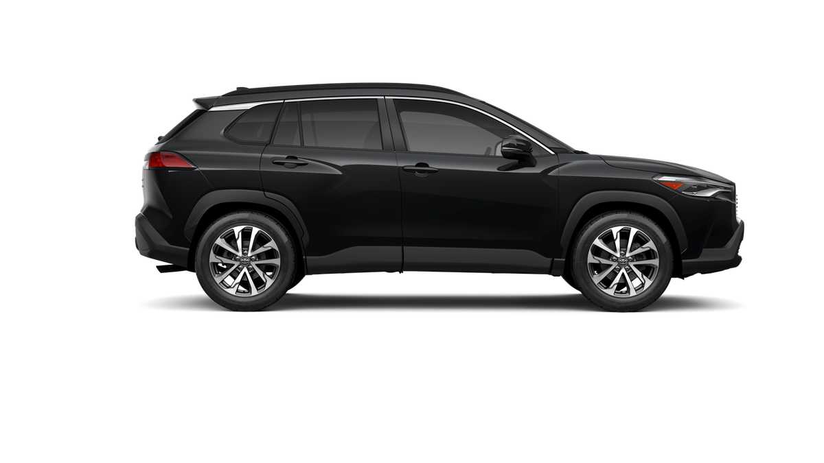 Thumbnail: 2025 Toyota Corolla Cross - 12