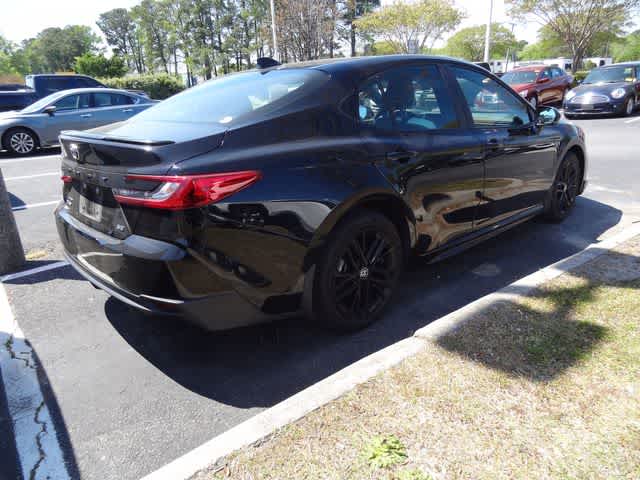 Thumbnail: 2025 Toyota Camry - 5