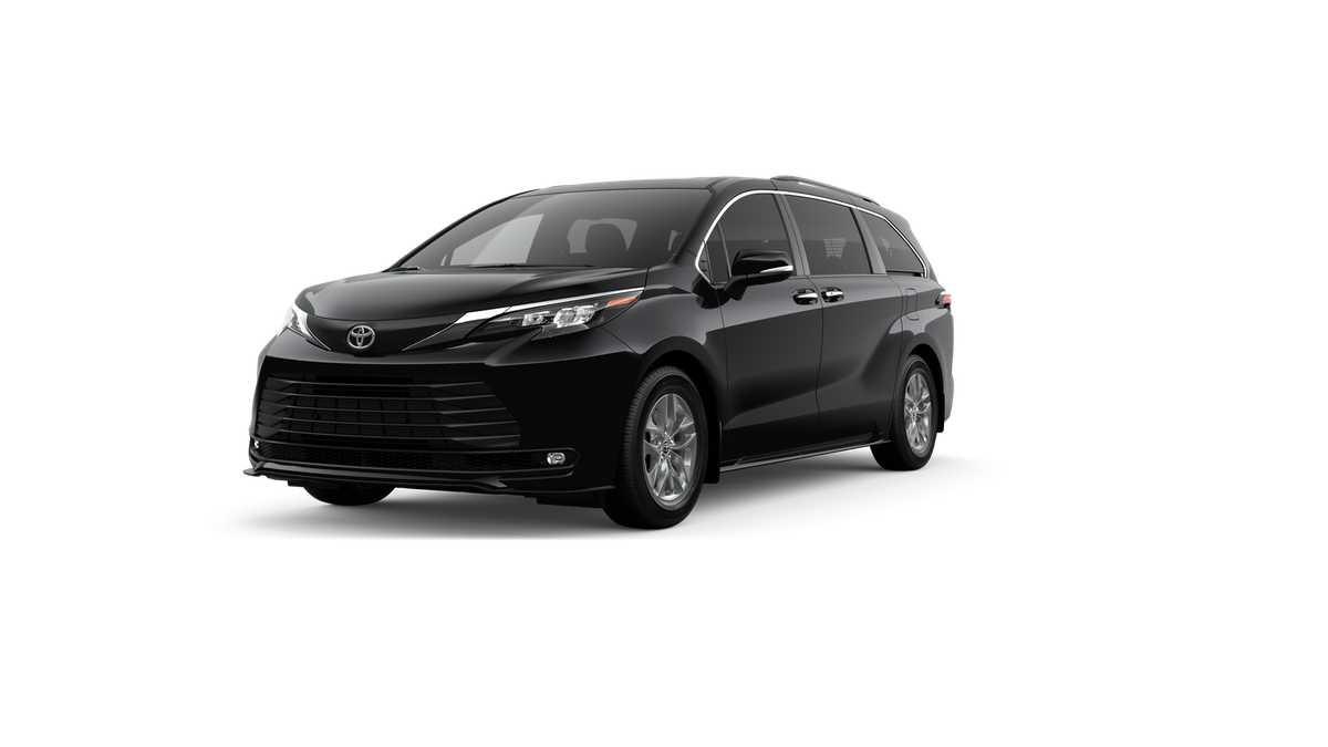 Thumbnail: 2026 Toyota Sienna - 1