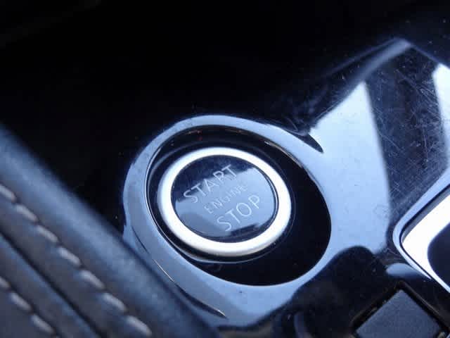 Thumbnail: 2019 Nissan Kicks - 15