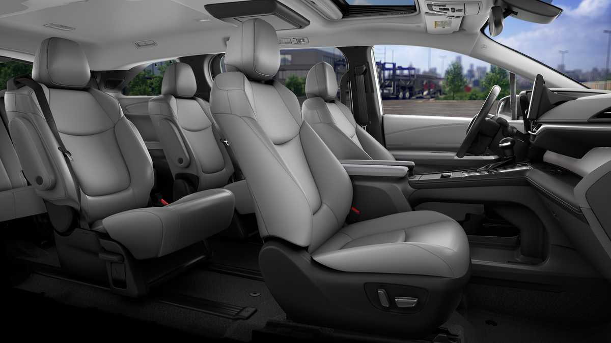 Thumbnail: 2026 Toyota Sienna - 20