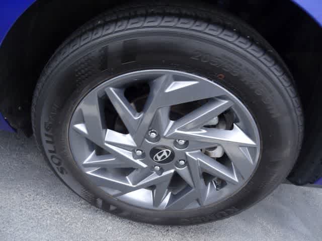 Thumbnail: 2024 Hyundai Elantra - 12