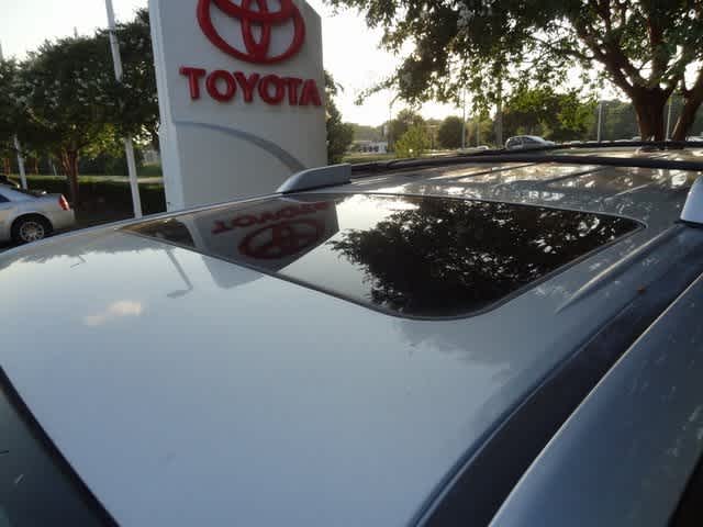 Thumbnail: 2013 Toyota 4Runner - 15
