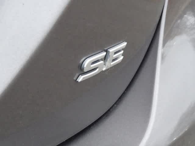 Thumbnail: 2023 Toyota Camry - 41