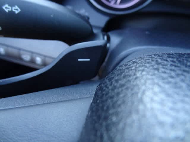 Thumbnail: 2023 Toyota Camry - 21