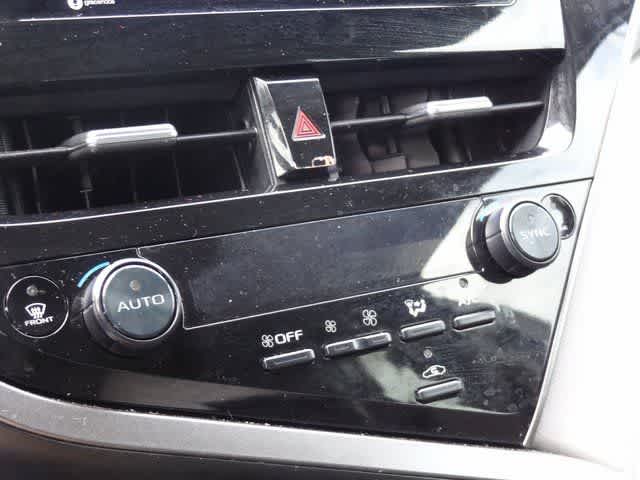 Thumbnail: 2023 Toyota Camry - 17