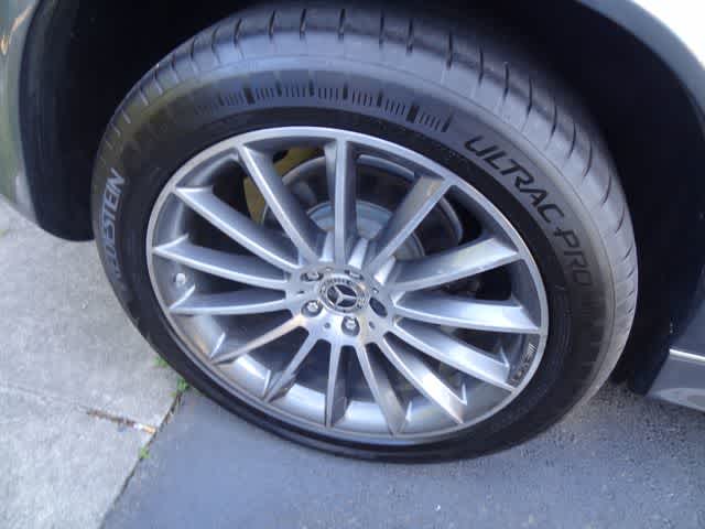 Thumbnail: 2021 Mercedes-Benz GLE - 8