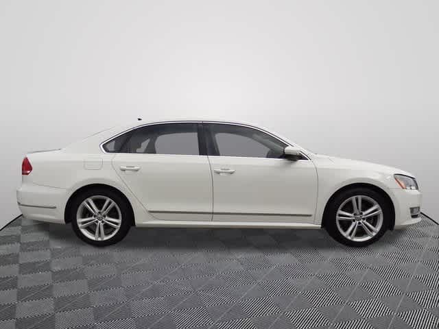 Thumbnail: 2014 Volkswagen Passat - 4