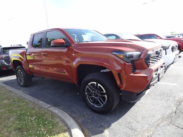 Thumbnail: 2025 Toyota Tacoma - 4
