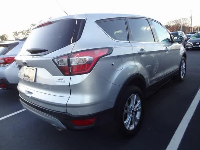 Thumbnail: 2017 Ford Escape - 6