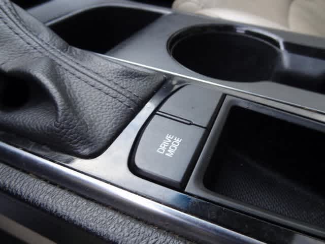 Thumbnail: 2017 Hyundai Sonata - 25