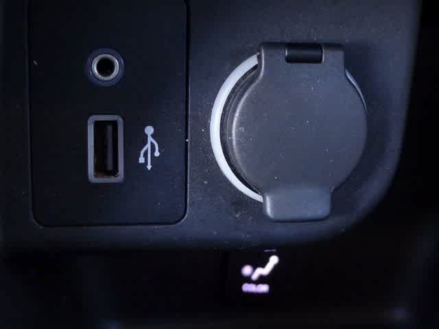 Thumbnail: 2020 Nissan Kicks - 21