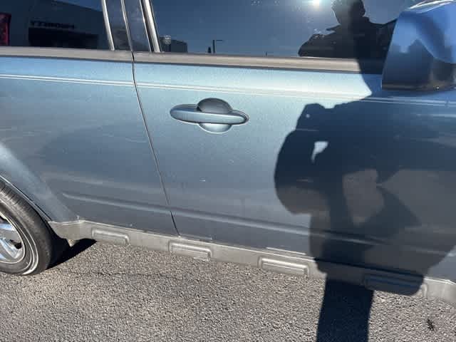 Thumbnail: 2010 Ford Escape - 8