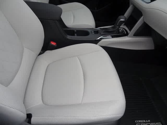 Thumbnail: 2025 Toyota Corolla Cross - 20