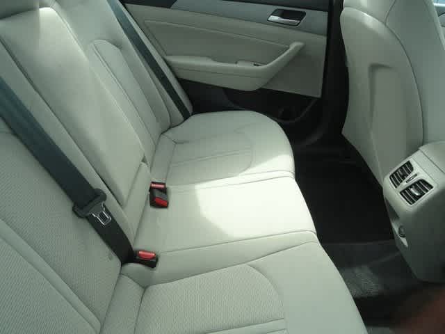 Thumbnail: 2019 Hyundai Sonata - 14