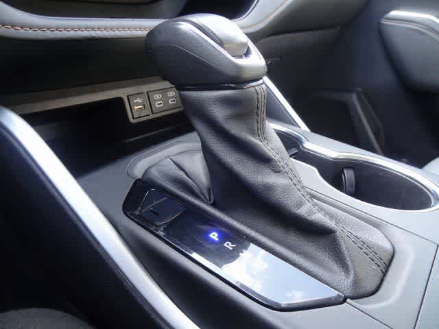 Thumbnail: 2023 Toyota Highlander - 35