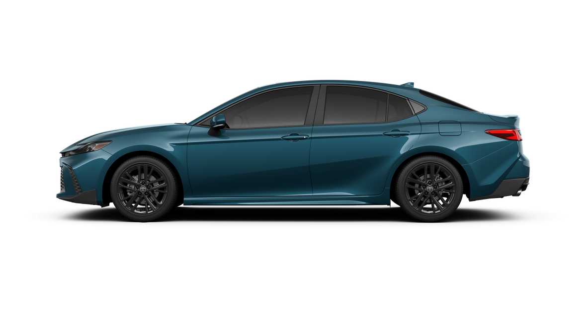 Thumbnail: 2025 Toyota Camry - 4