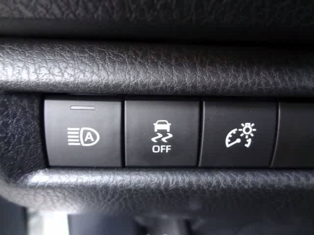 Thumbnail: 2025 Toyota Camry - 15