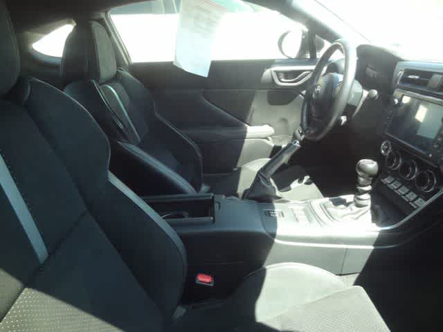 Thumbnail: 2022 Toyota GR86 - 10