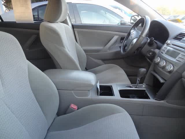 Thumbnail: 2011 Toyota Camry - 9
