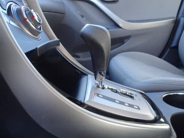 Thumbnail: 2013 Hyundai Elantra - 15