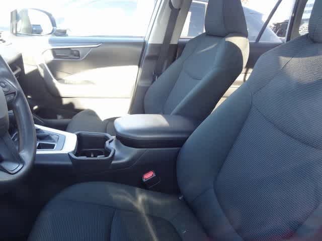 Thumbnail: 2024 Toyota RAV4 - 7