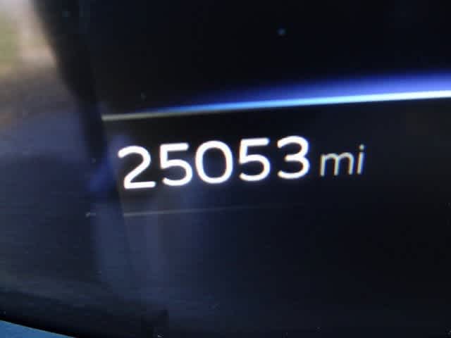 Thumbnail: 2024 Toyota Prius - 16