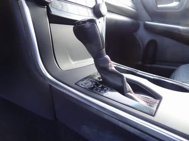 Thumbnail: 2015 Toyota Camry - 15