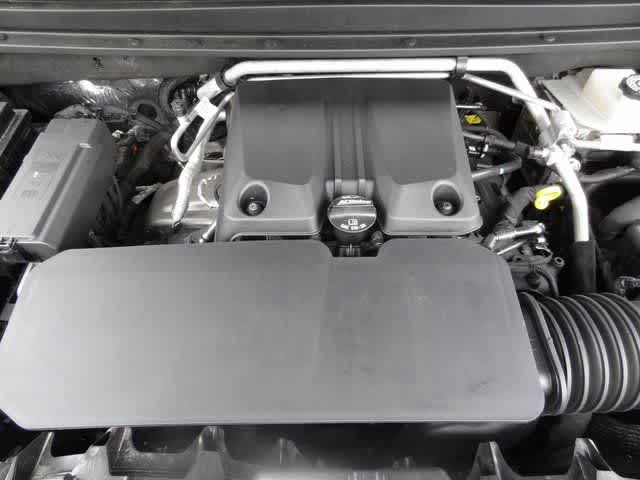 Thumbnail: 2024 Chevrolet Colorado - 39