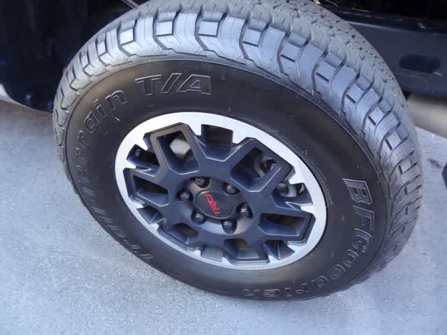 Thumbnail: 2024 Toyota Tacoma - 14