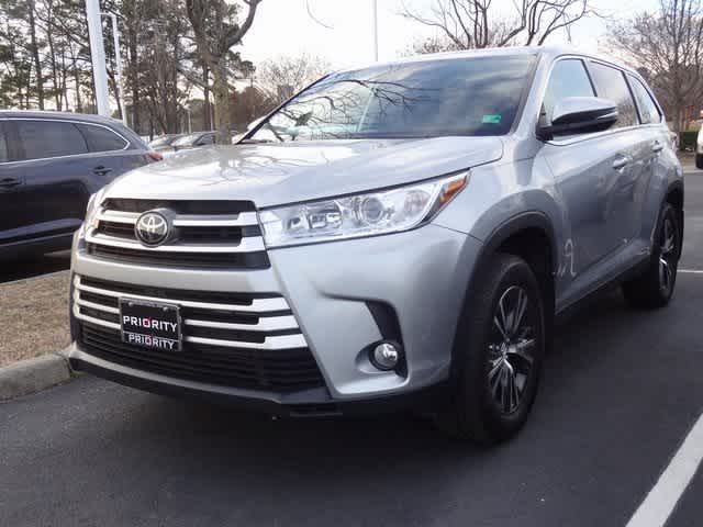 Thumbnail: 2019 Toyota Highlander - 1