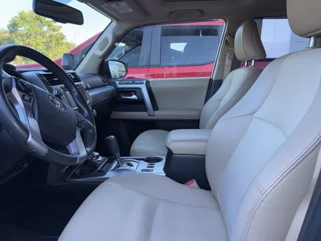Thumbnail: 2018 Toyota 4Runner - 8