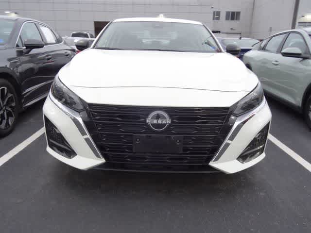 Thumbnail: 2025 Nissan Altima - 2